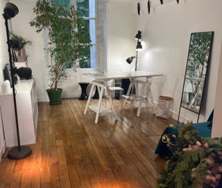 Bureau privé 17 m² 2 postes Coworking Rue de Lille Paris 75007 - photo 2